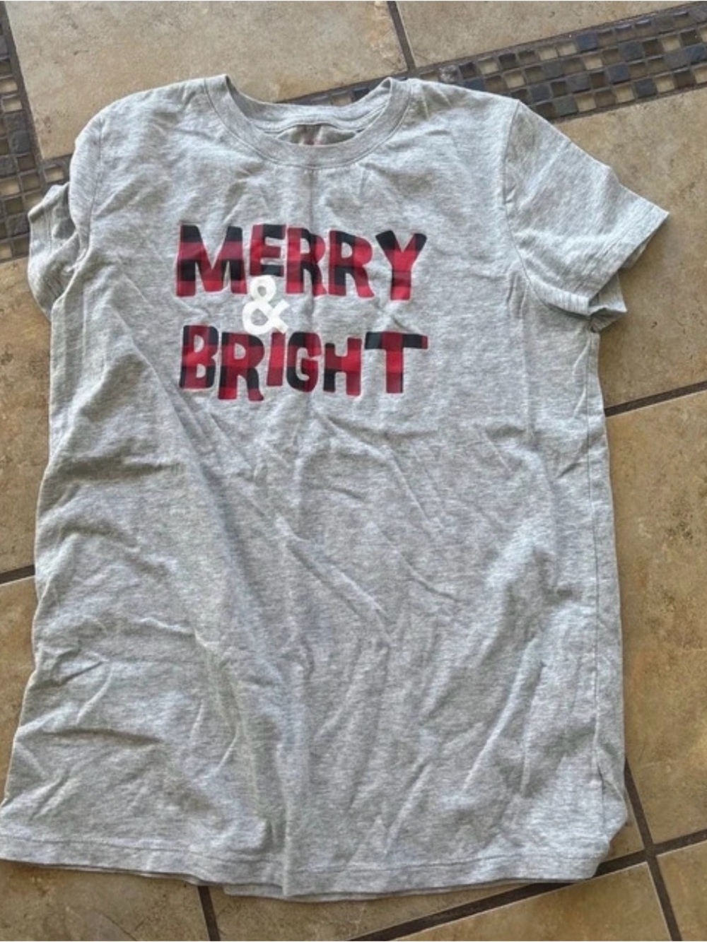 Wondershop Grey Tee with Red Plaid "Merry & Bright"